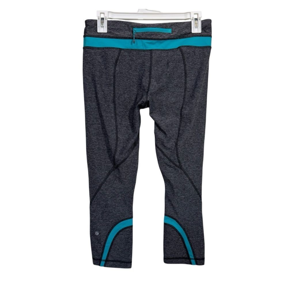 Lululemon Marled Grey Athletic Capri Leggings
